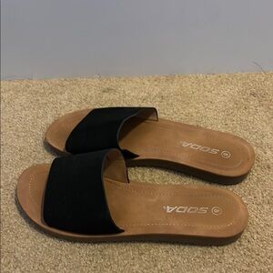 Soda Black Sandals